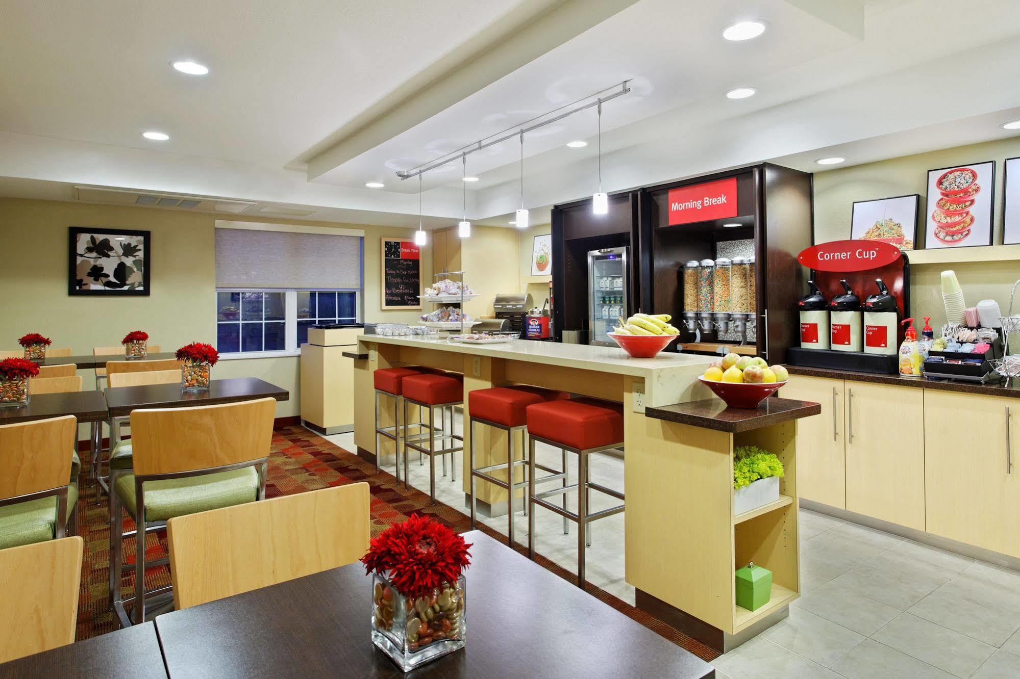 Towneplace Suites Savannah Midtown Exterior foto